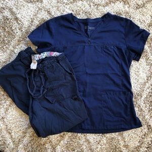 {Grey’s Anatomy} Navy Scrub Set
